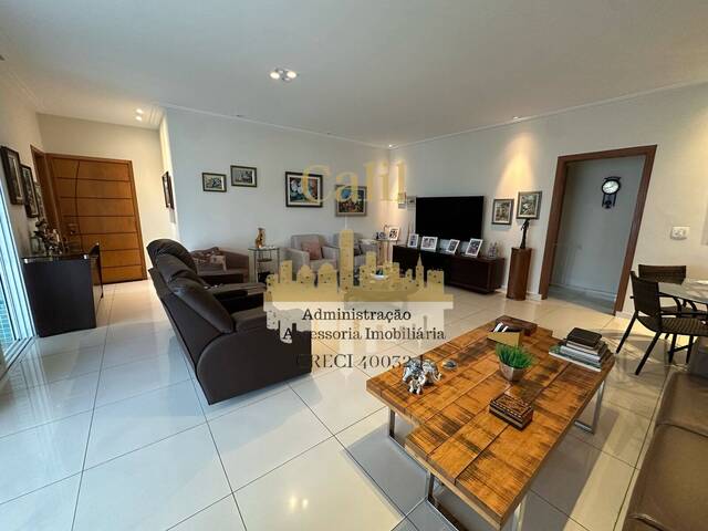 #643 - Apartamento para Venda em Santos - SP