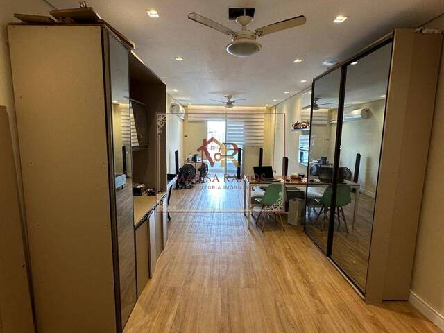 Apartamento para Venda em Santos - 2