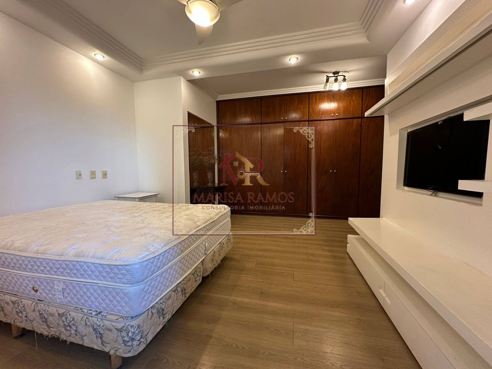 Apartamento, 3 quartos, 252 m² - Foto 18