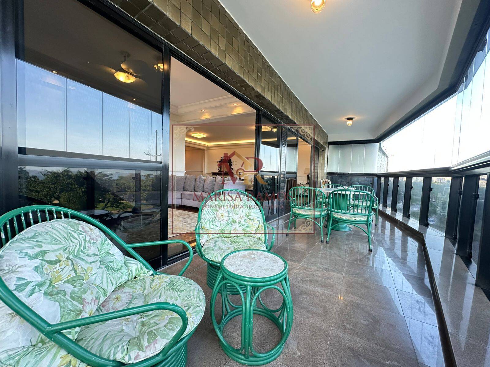Apartamento, 3 quartos, 252 m² - Foto 6