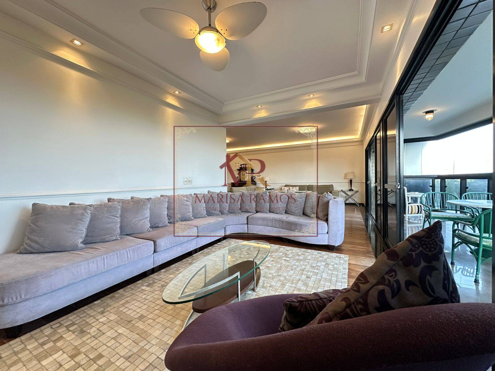 Apartamento, 3 quartos, 252 m² - Foto 9
