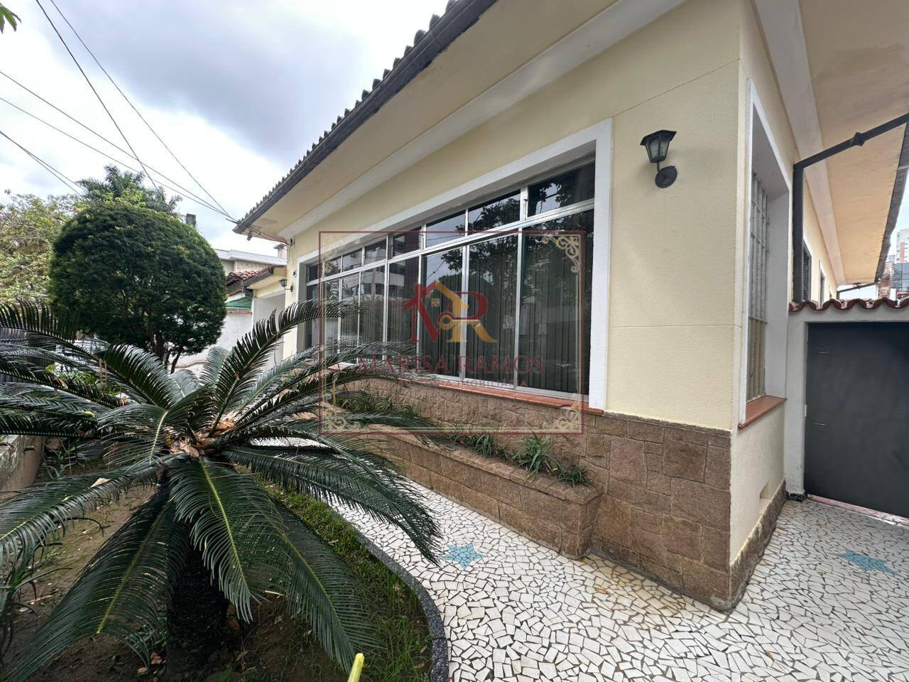Casa, 4 quartos, 213 m² - Foto 2